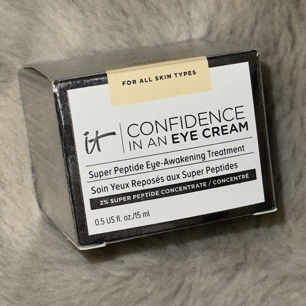 IT Cosmetics Confidence in an EYE CREAM✨ BRAND NEW NEVER OPENED!! NEW WITH BOX!